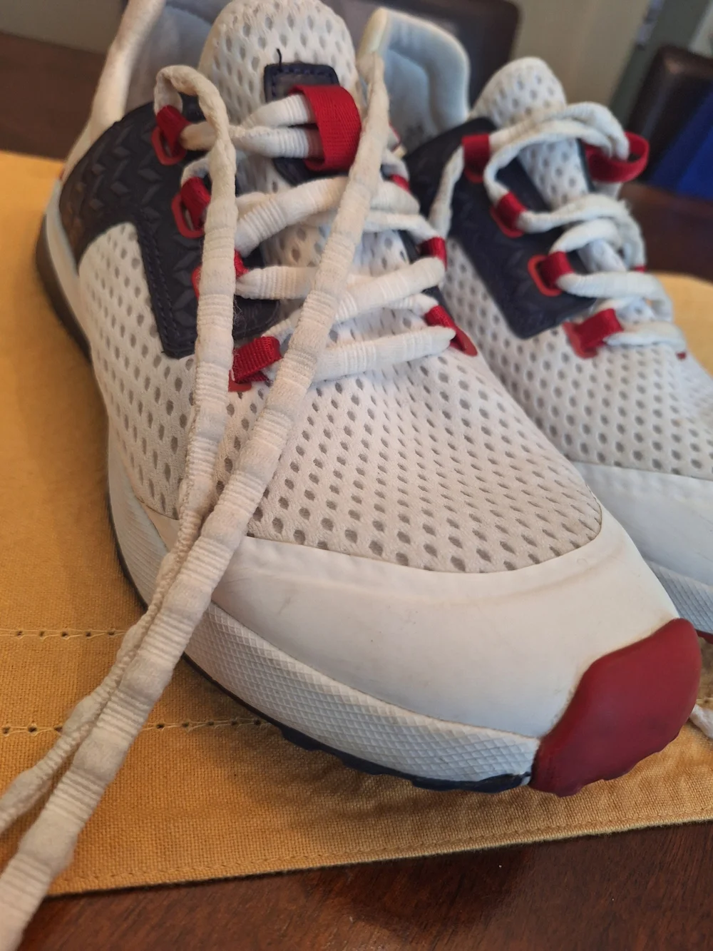 Olukai Wail Uku Women's White Mesh Athletic Sneakers 9.5